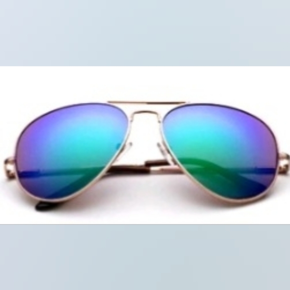 Source Unknown Other - Blue-Green Unisex Aviator Adult Sunglasses
